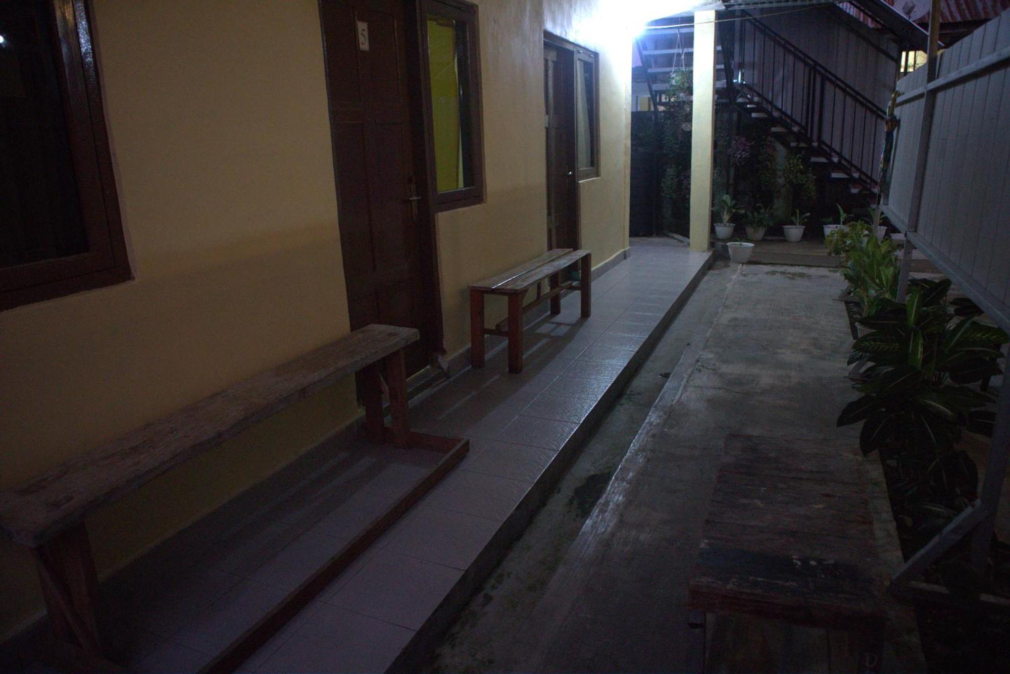 Tange Guest House Ruteng Luaran gambar