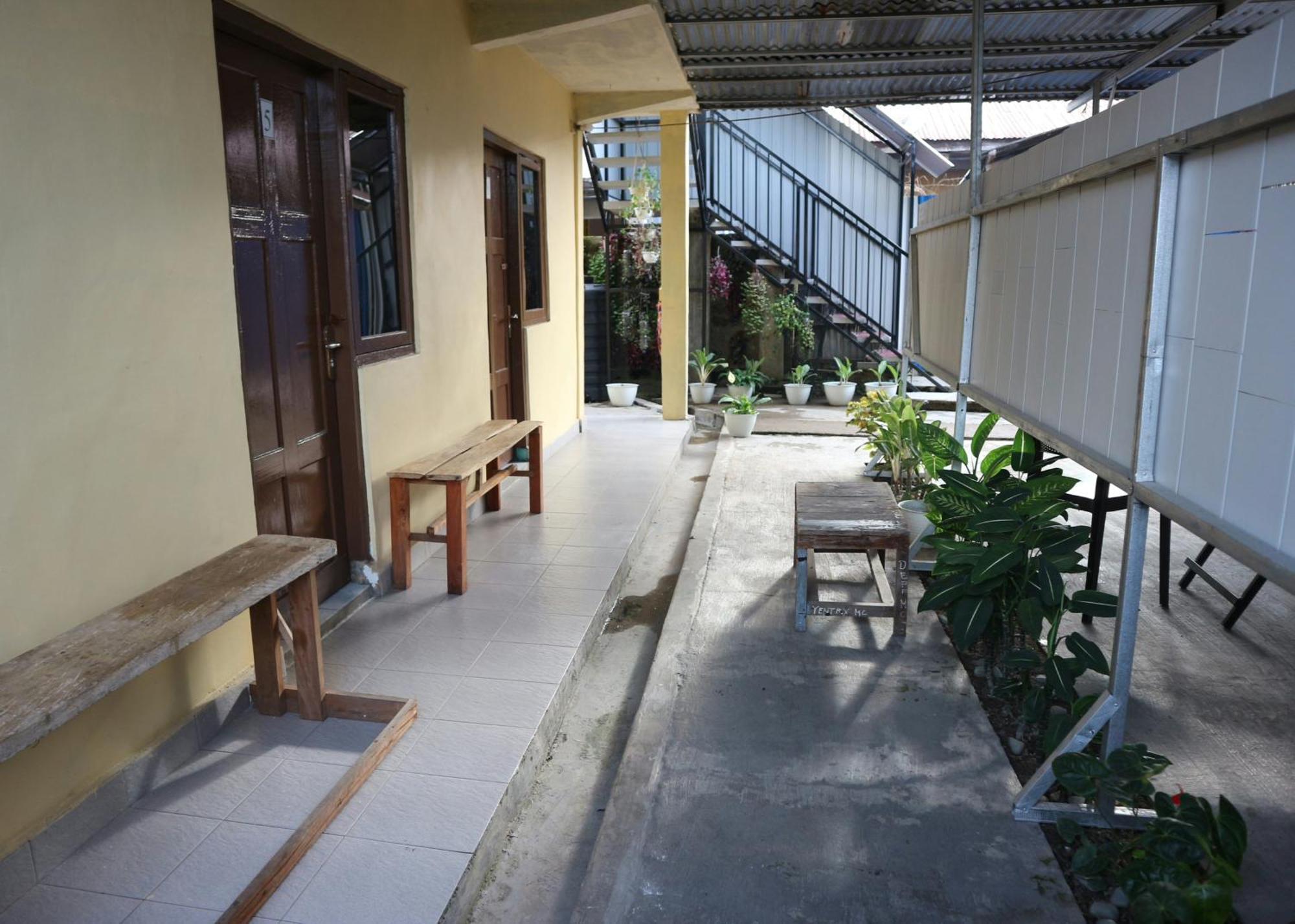 Tange Guest House Ruteng Luaran gambar